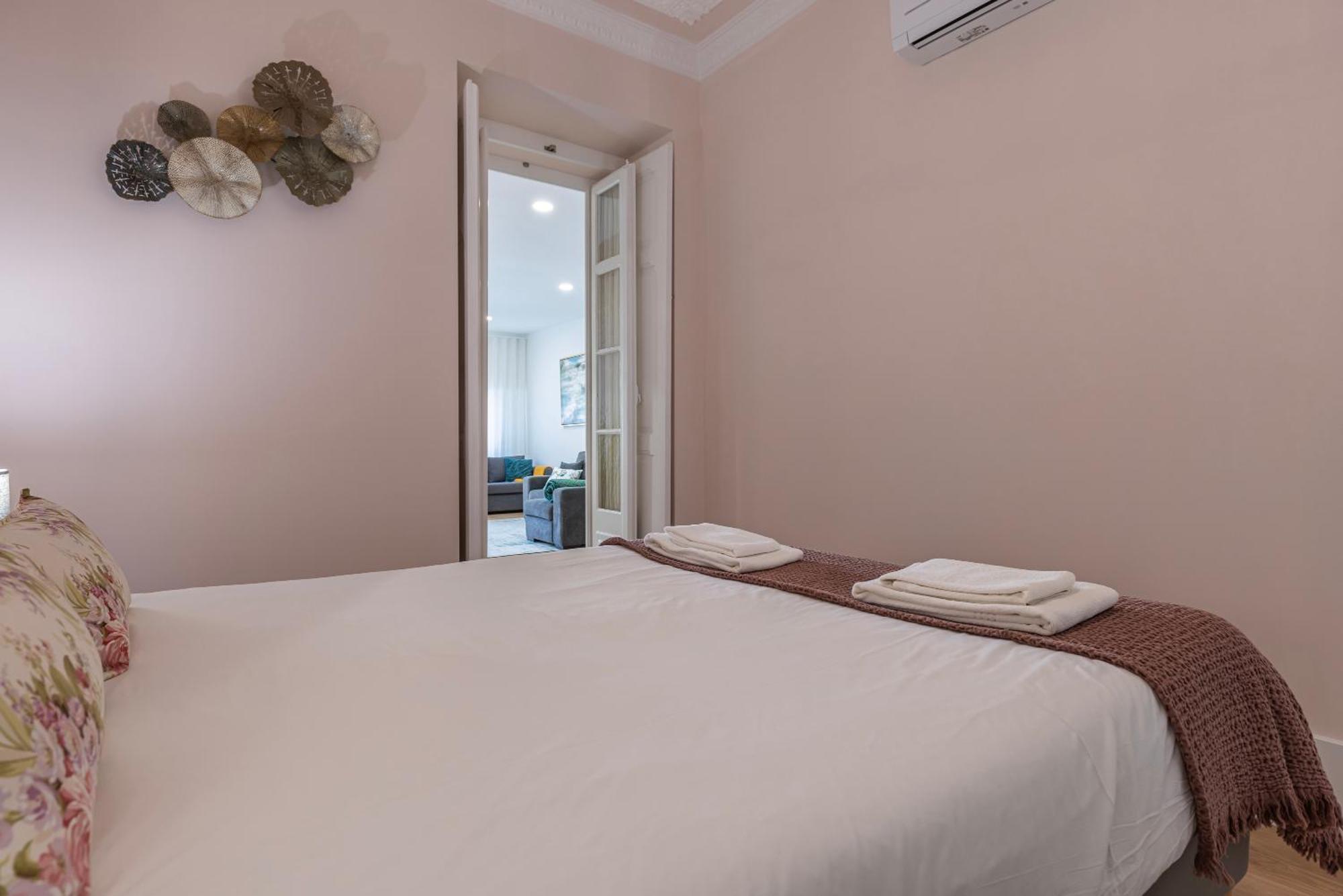 Apartamento Moderno Com Terraco Lisboa Екстериор снимка